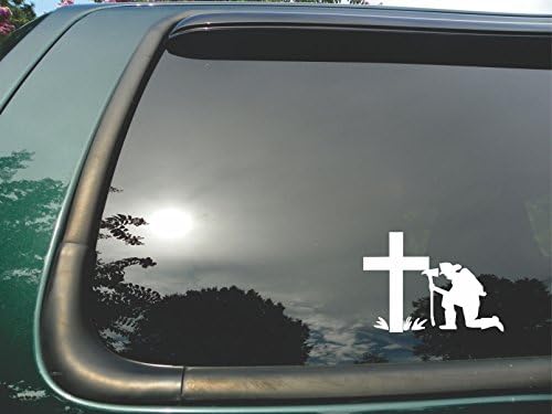 כבאי מתפלל עם צלב - למות לחתוך הנוצרי ויניל חלון מדבקות / מדבקה לרכב או משאית 5 איקס 7